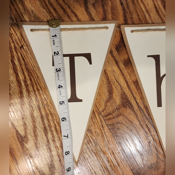 Thankful Banner with Jute String - Picture 12 of 12